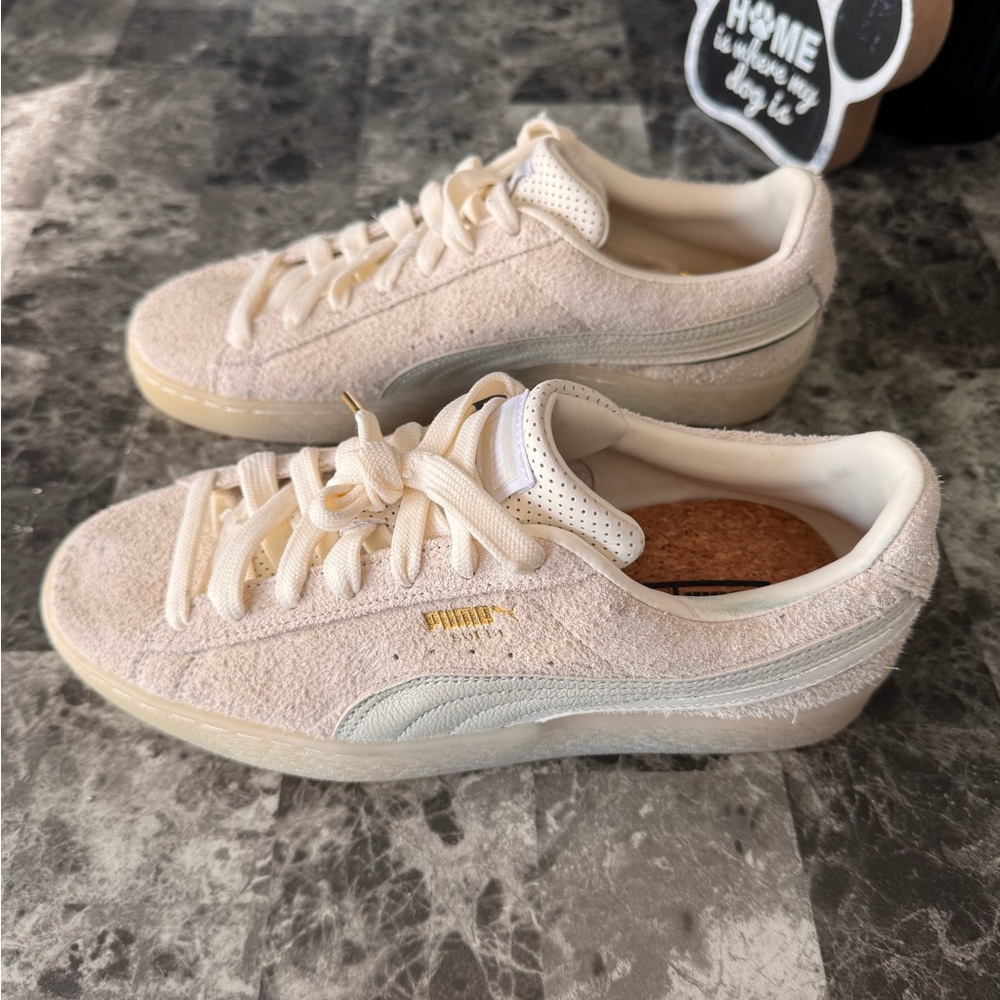 Puma Cream and Silver Casual Sneakers